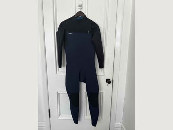 Image 1 of 7