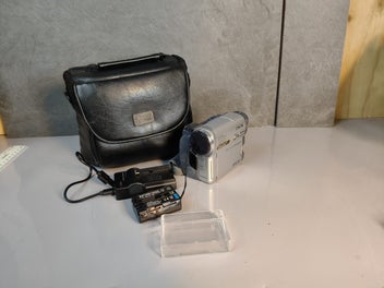 Image 1 of 17