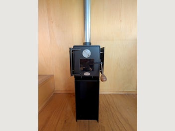Image 1 of 5
