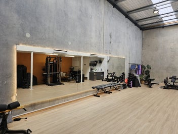 Image 1 of 20