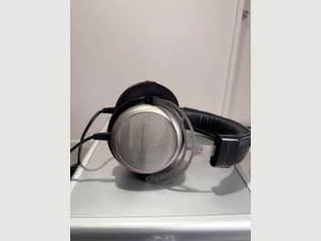 Used Beyerdynamic T1 Headphones for Sale | HifiShark.com