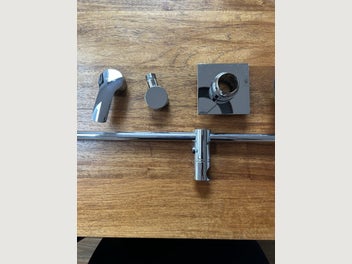 Image 1 of 7