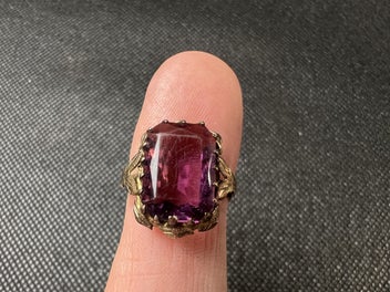 Image 1 of 5