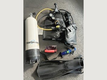 Image 1 of 3