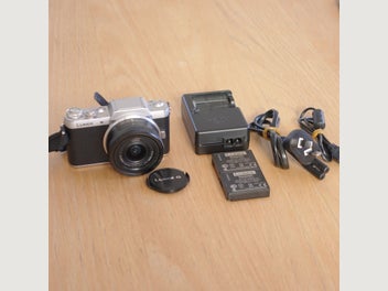 Image 1 of 6