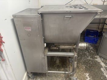 Image 1 of 6