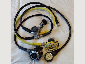 Image 1 of 4