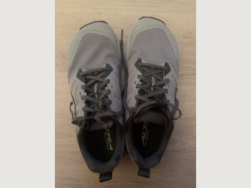 Image 1 of 4