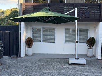 Image 1 of 8