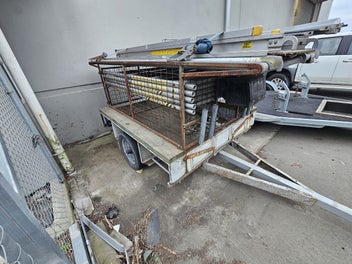 Image 1 of 3