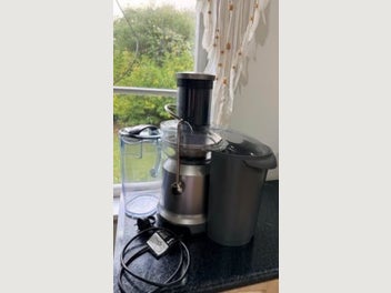 Image 1 of 8