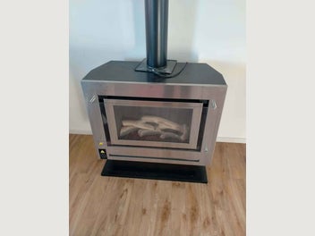 Image 1 of 2