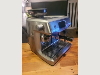 Image 1 of 8