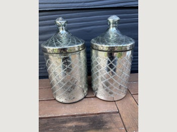 Image 1 of 7