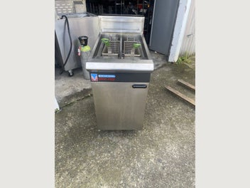 Image 1 of 8