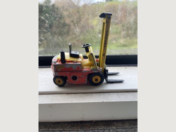 Image 1 of 2