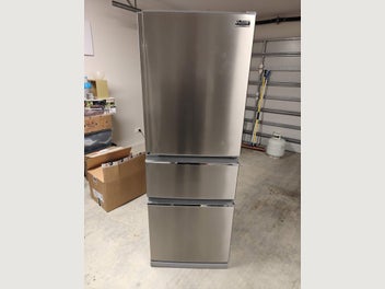 Image 1 of 9