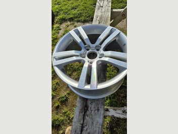 Image 1 of 4