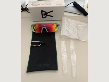 Image 1 of 7