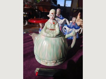 Image 1 of 7