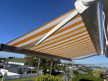 Image 1 of 7
