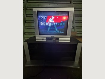 Image 1 of 5