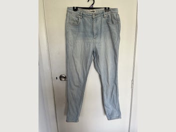 Image 1 of 11