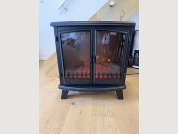 Image 1 of 3