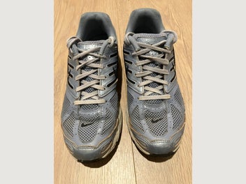 Image 1 of 8
