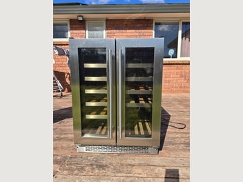 Image 1 of 4