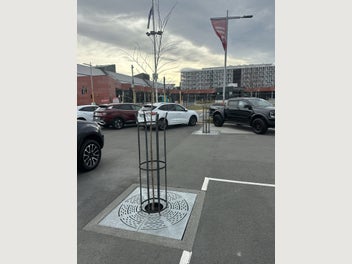 Image 1 of 4