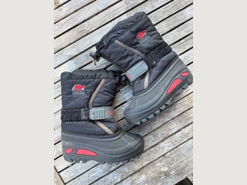 Image 1 of 4