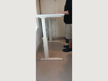 Image 1 of 7