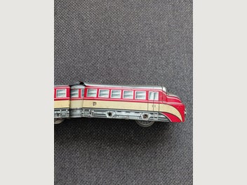 Image 1 of 6