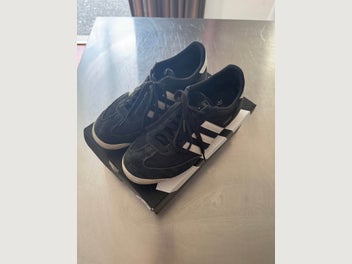 Image 1 of 6