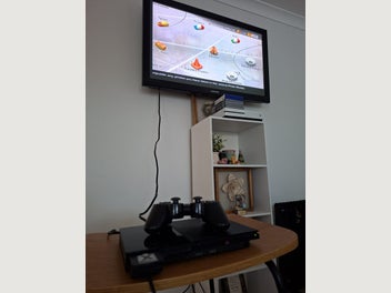Image 1 of 5