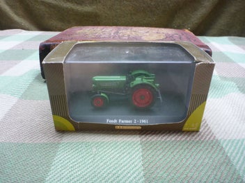 Image 1 of 7