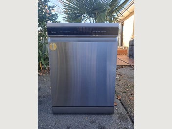 Image 1 of 4