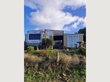 Image 1 of 20