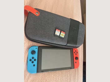 Image 1 of 4