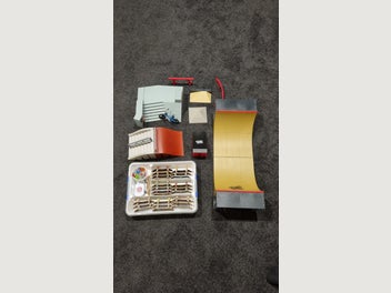 Image 1 of 8