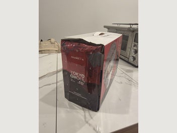 Image 1 of 7