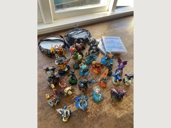 Image 1 of 4