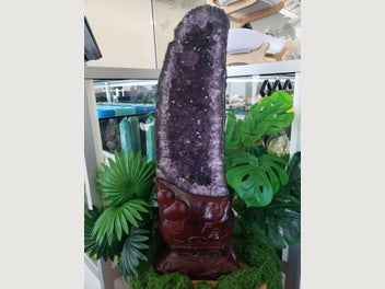 Image 1 of 2