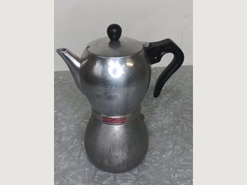 Image 1 of 7