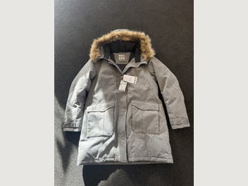 Image 1 of 5