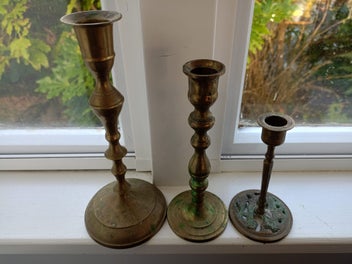 Image 1 of 4