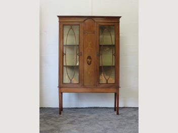 Image 1 of 8