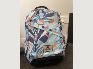 Image 1 of 7