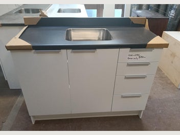 Image 1 of 6